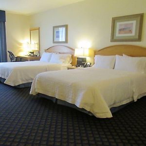 Queen Room Two Queen Beds Hearing Accessible